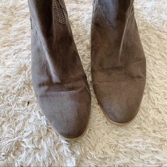 DV by Dolce Vita Target faux suede ankle booties boots womens shoe size 10 - Picture 4 of 8